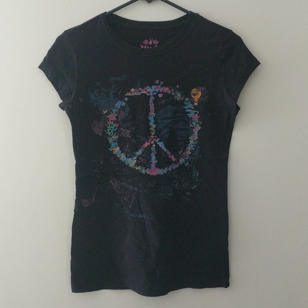 Tee shirt